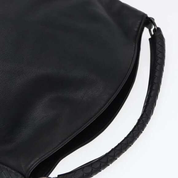 BOTTEGA VENETA INTRECCIATO Shoulder Bag Leather Black Auth ki4752 - Picture 7 of 16